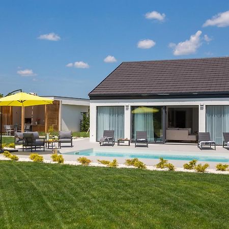 Bandelli villas Oklaj Esterno foto
