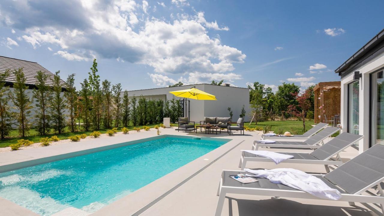 Bandelli villas Oklaj Esterno foto